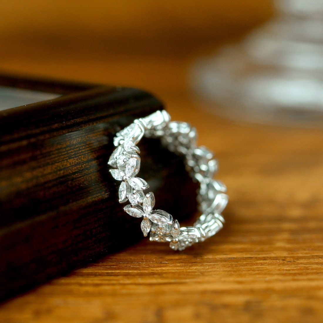 14k Gold 2.1 Ct Natural H Diamond Ring - 2