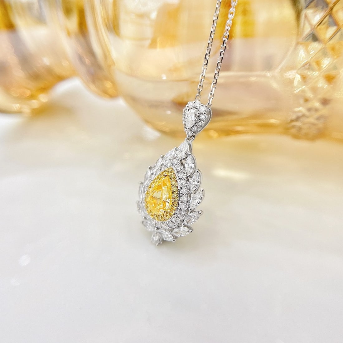 14k Gold 1.57 Ctw Natural Yellow Diamond & Diamond Necklace - 3