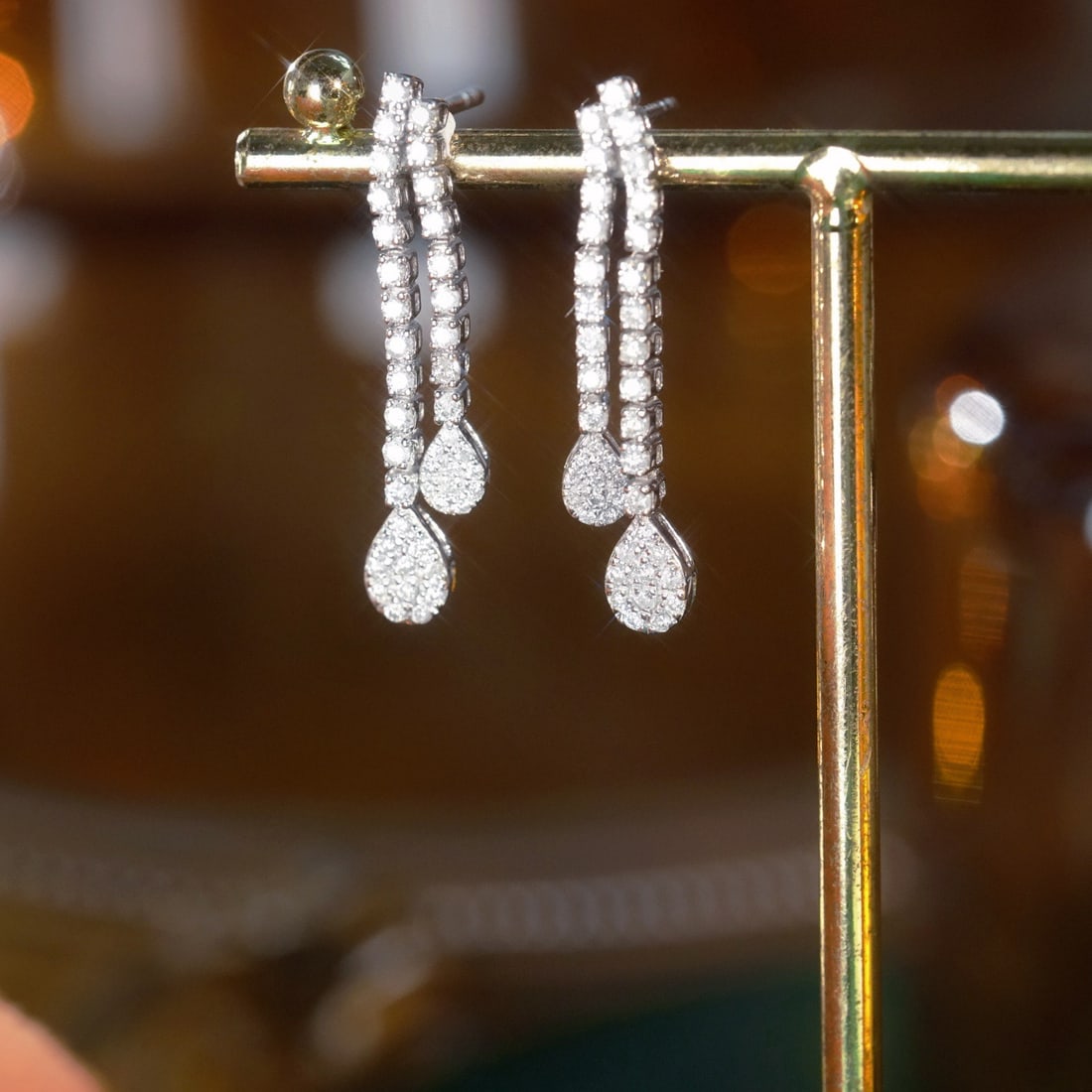 14k Gold 0.70 Ct Natural H Diamond Earrings - 2