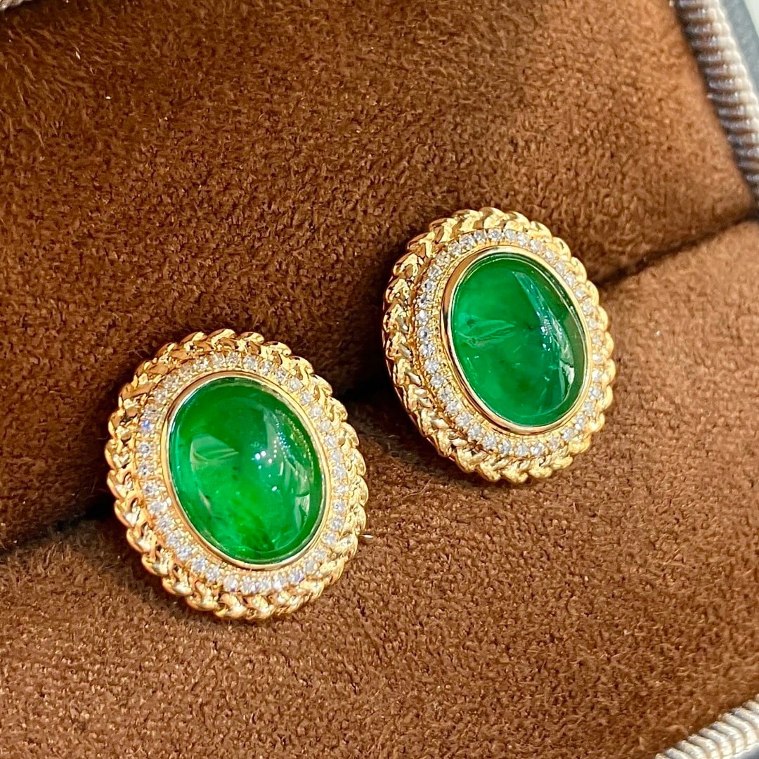 14k Gold 4.27 Ctw Vivid Green Natural Emerald & Diamond Earrings - 3