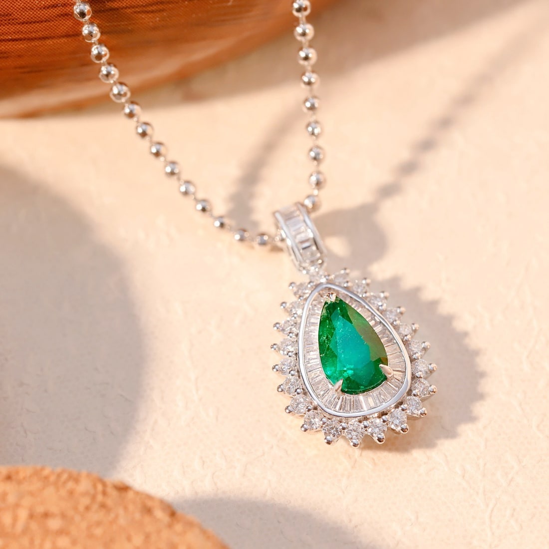 14k Gold 1.36 Ctw Vivid Green Natural Emerald & Diamond Pendant( Without Chain ) - 3