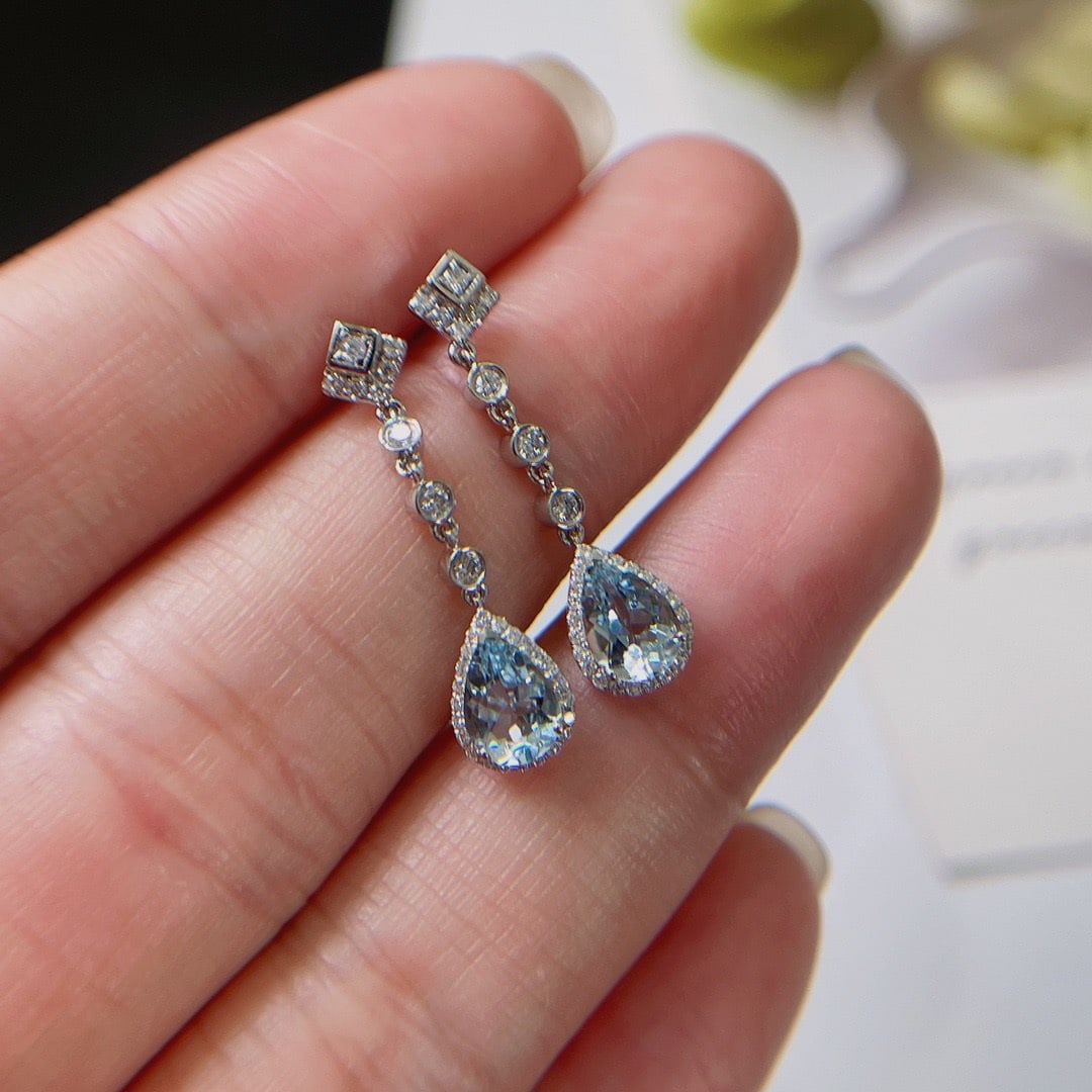 14k Gold 1.48 Ct Natural Aquamarine & Diamond Earrings - 5