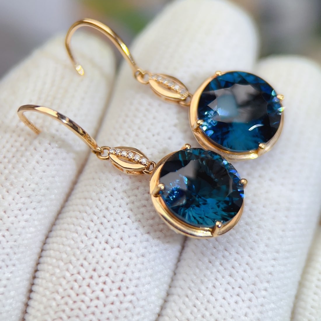 14k Gold 11.23 Ctw Natural Topaz & Diamond Earrings - 4