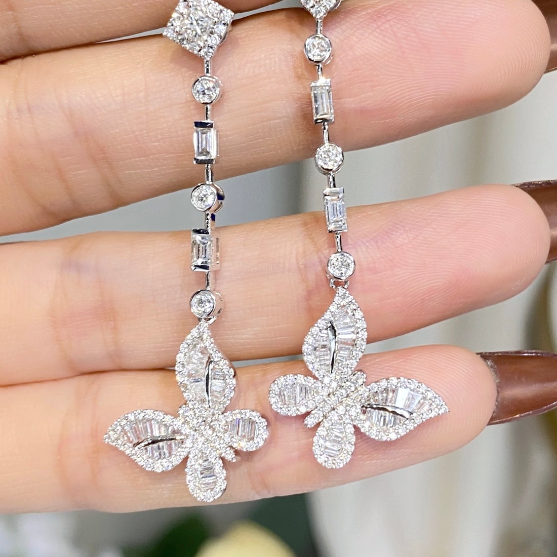 14k Gold 1.76 Ctw Natural H Diamond & Butterfly Earrings - 2