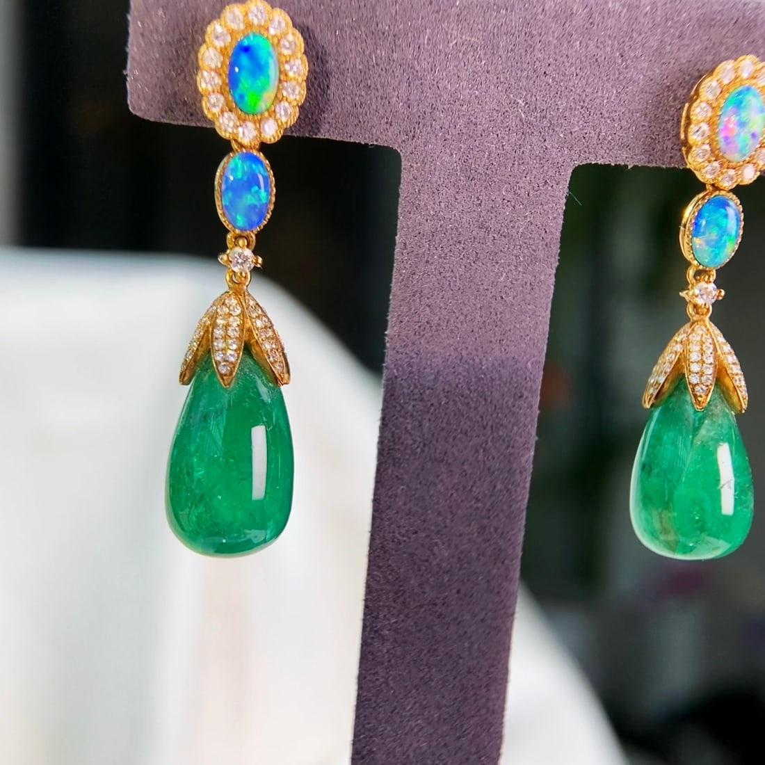 14k Gold 17.56 Ctw Natural Emerald & Opal & Diamond Earrings - 3