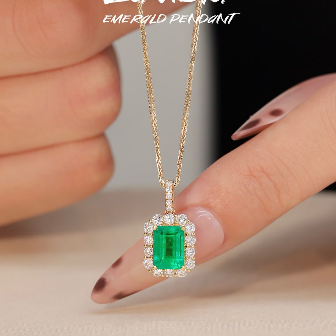 14k Gold 2.19 Ctw Vivid Green Natural Emerald & Diamond Pendant( Without Chain ) - 4