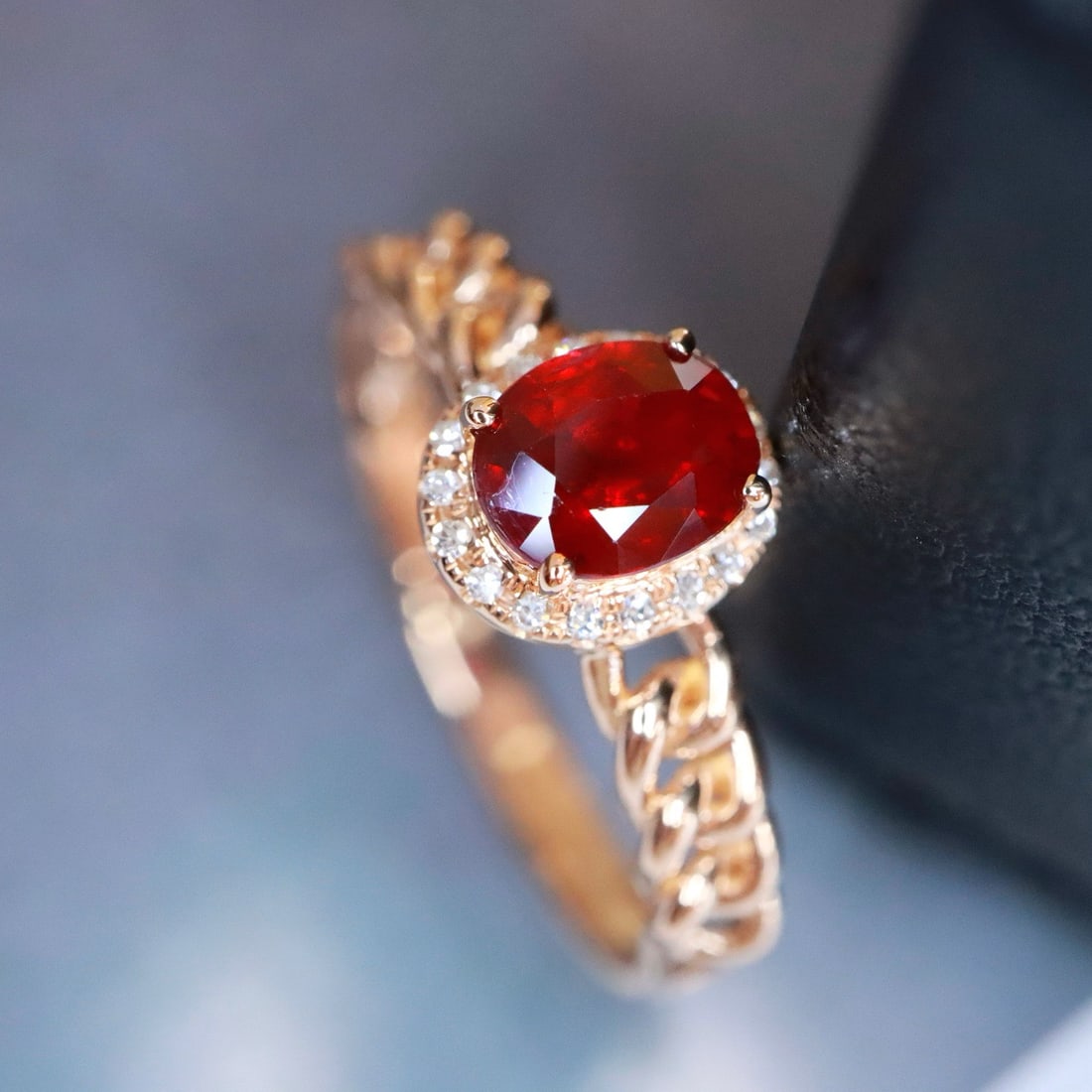 14k Gold 0.68 Ctw Natural Ruby & Diamond Ring - 4