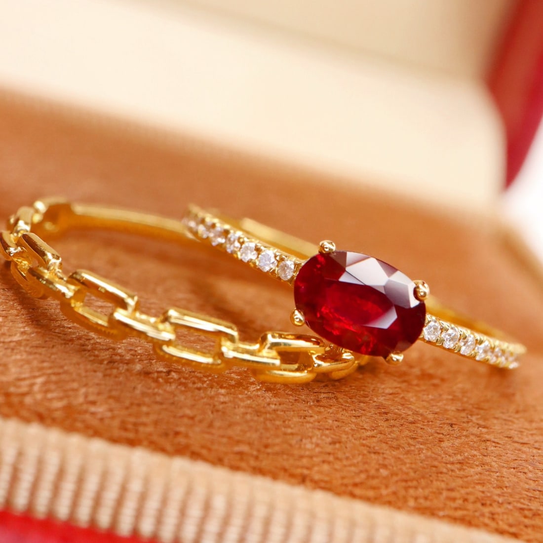 14k Gold 0.70 Ctw Natural Ruby & Diamond Ring - 5