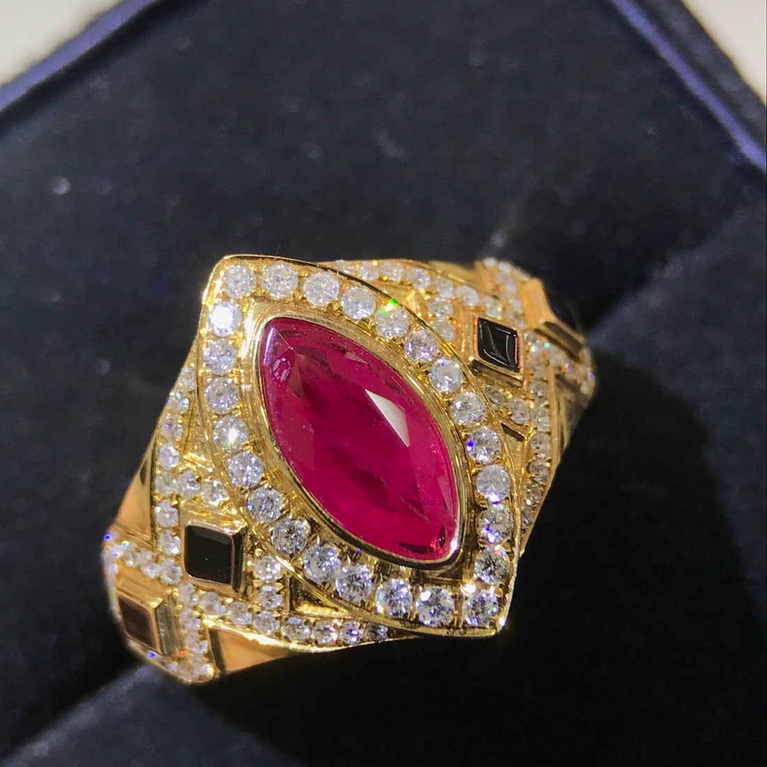 14k Gold 1.57 Ctw Natural Ruby & Diamond Ring - 2