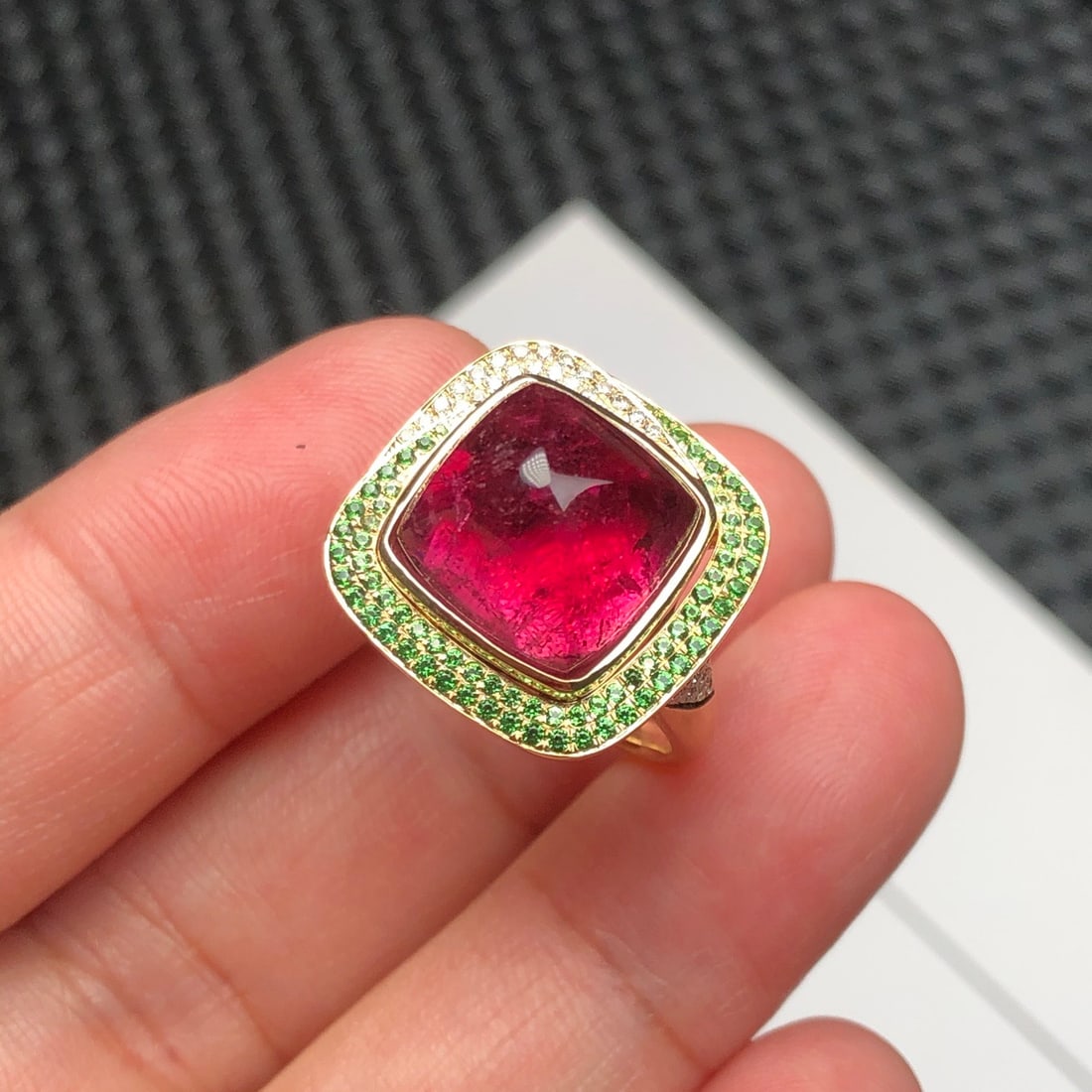 14k Gold 11.29 Ctw Natural Tourmaline & Tsavorite Ring - 2