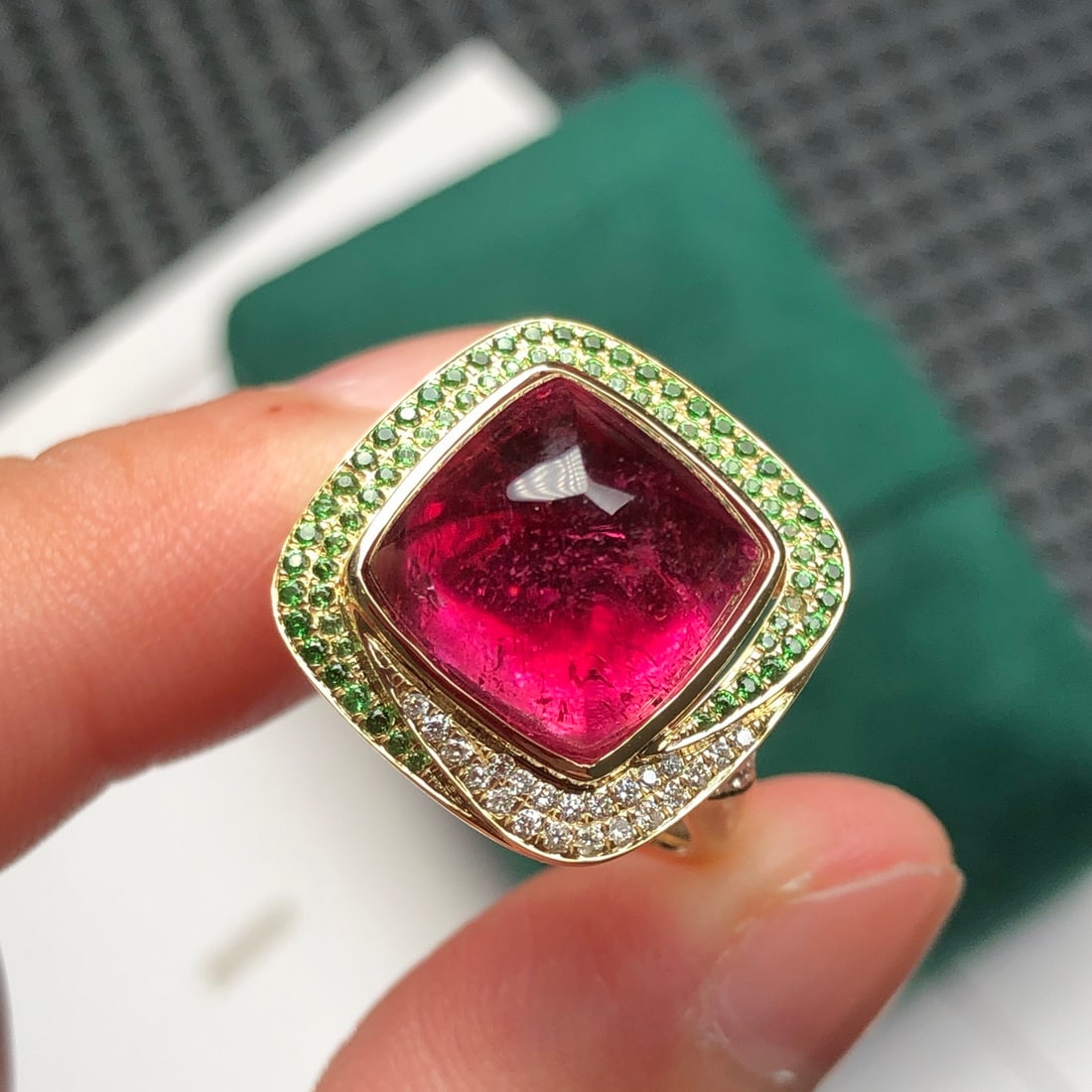 14k Gold 11.29 Ctw Natural Tourmaline & Tsavorite Ring - 5