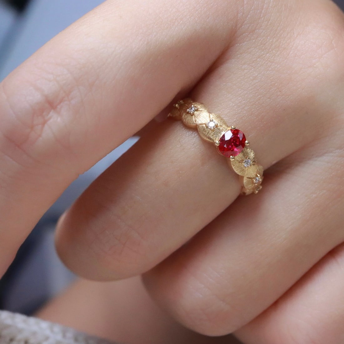 14k Gold 0.46 Ctw Natural Ruby & Diamond Ring - 5