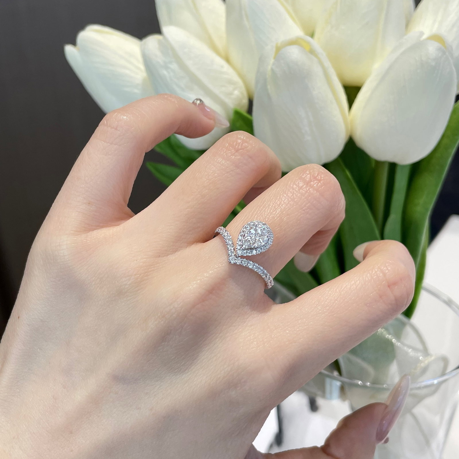 14k Gold 0.60 Ct Natural H Diamond Ring - 4