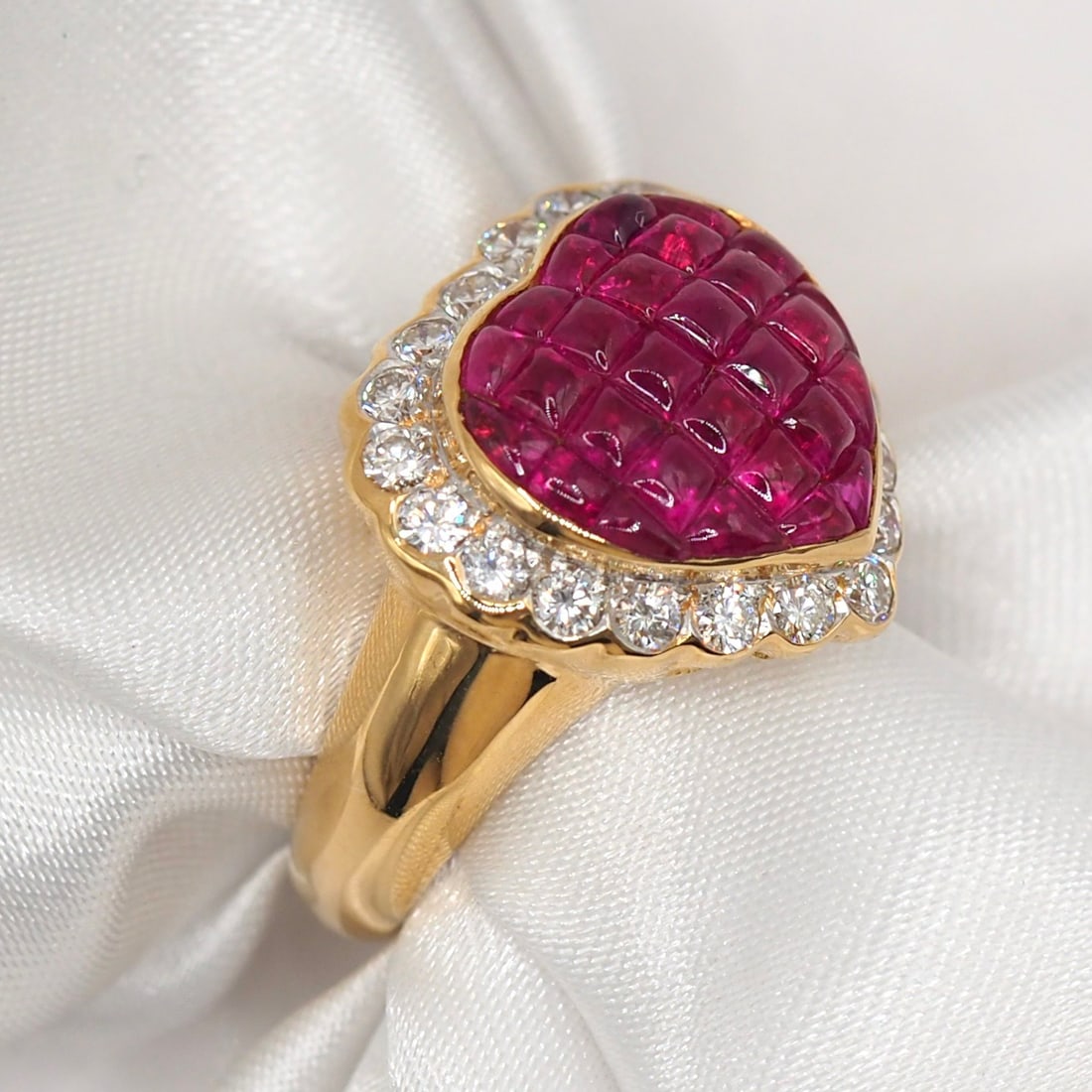 14k Gold 3.32 Ctw Natural Ruby & Diamond Ring - 2