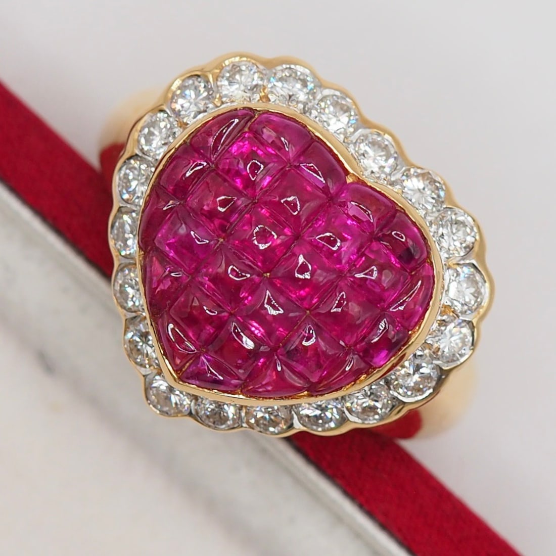 14k Gold 3.32 Ctw Natural Ruby & Diamond Ring - 4