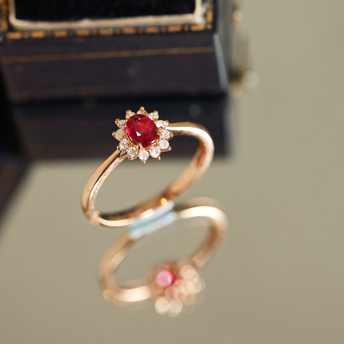 14k Gold 0.56 Ctw Natural Ruby & Diamond Ring - 4