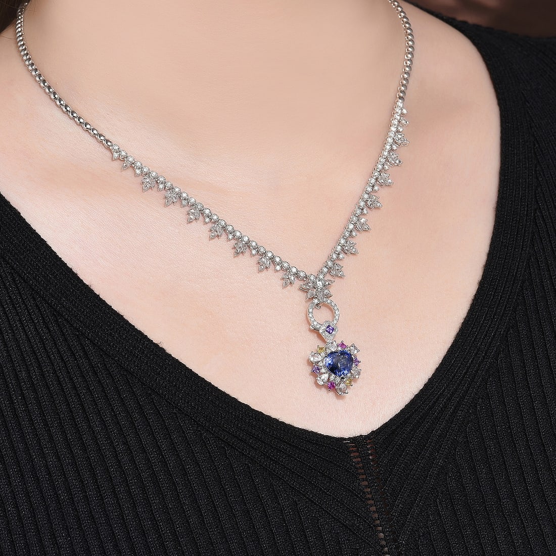 14k Gold 4.57 Ctw Natural Sapphire & Sapphire Pendant( Without Chain ) - 4