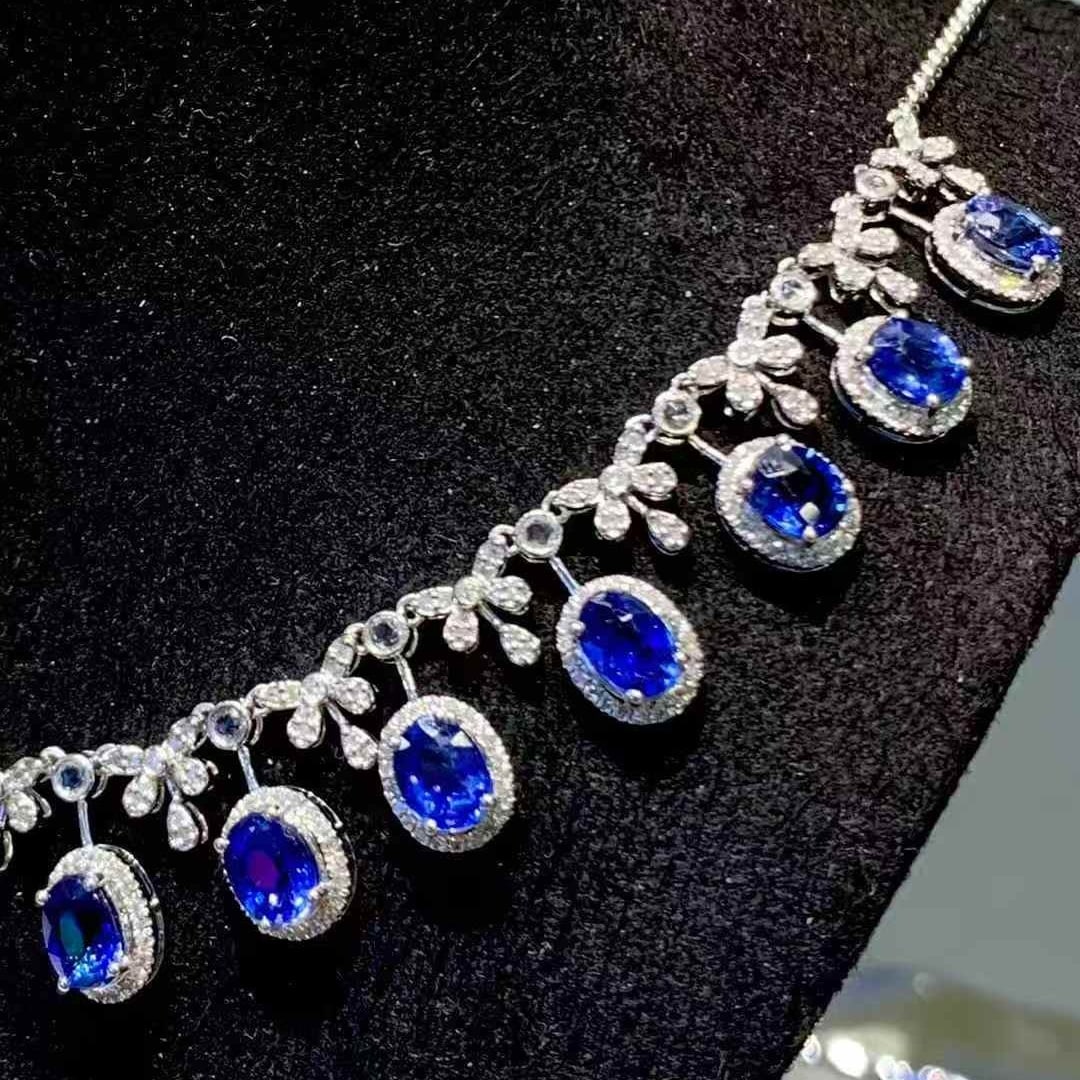 14k Gold 9.3 Ct Vivid Blue Natural Sapphire & Diamond & Sapphire Necklace - 3