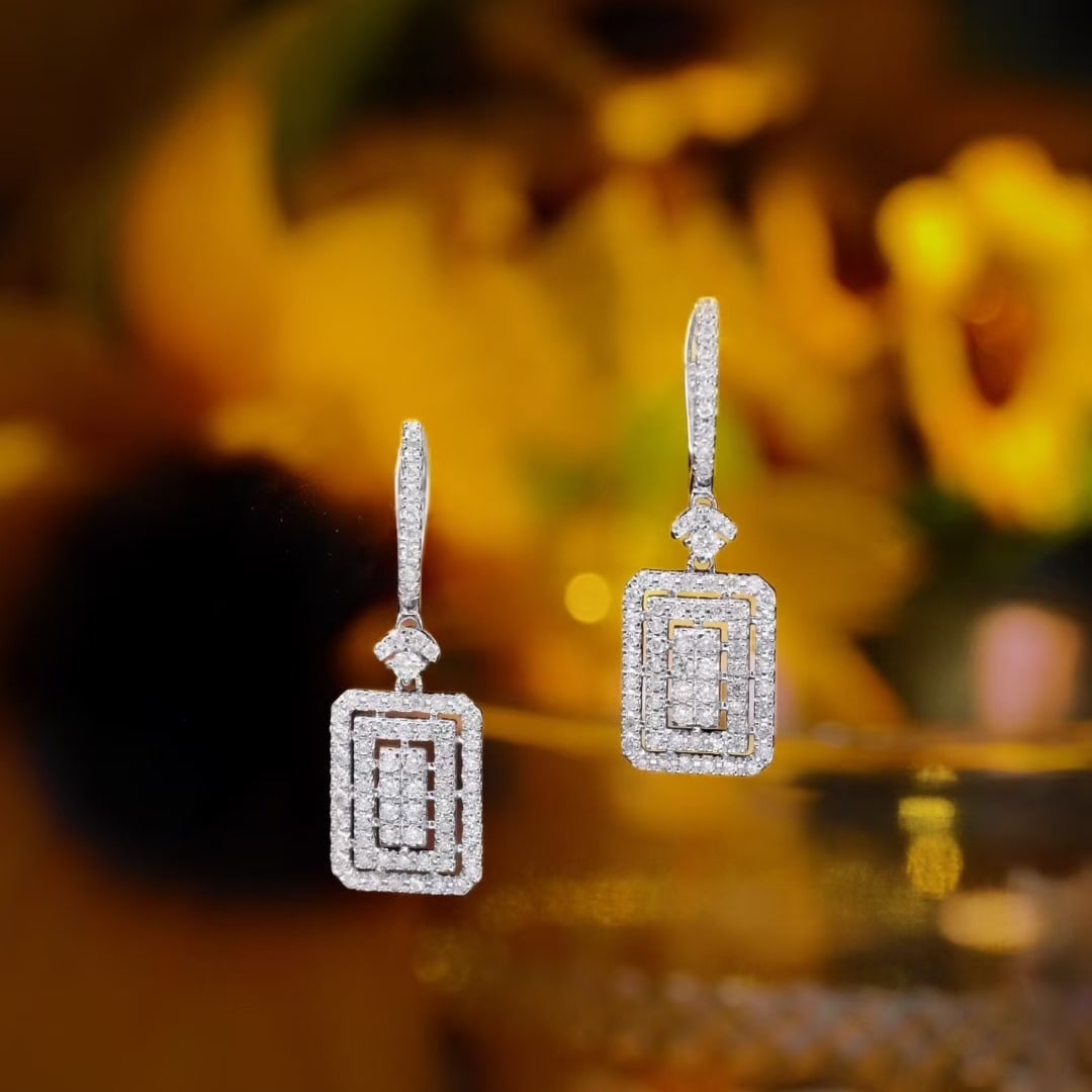 14k Gold 0.8 Ct Natural H Diamond Earrings: Ref:231103037 // gold content:14k gold // main gemstone:diamond // shape:round // carat weight:0. 8ct // clarity grade:vs-si // color:h // treatment:natural // cut grade:g // Condition: New Low
