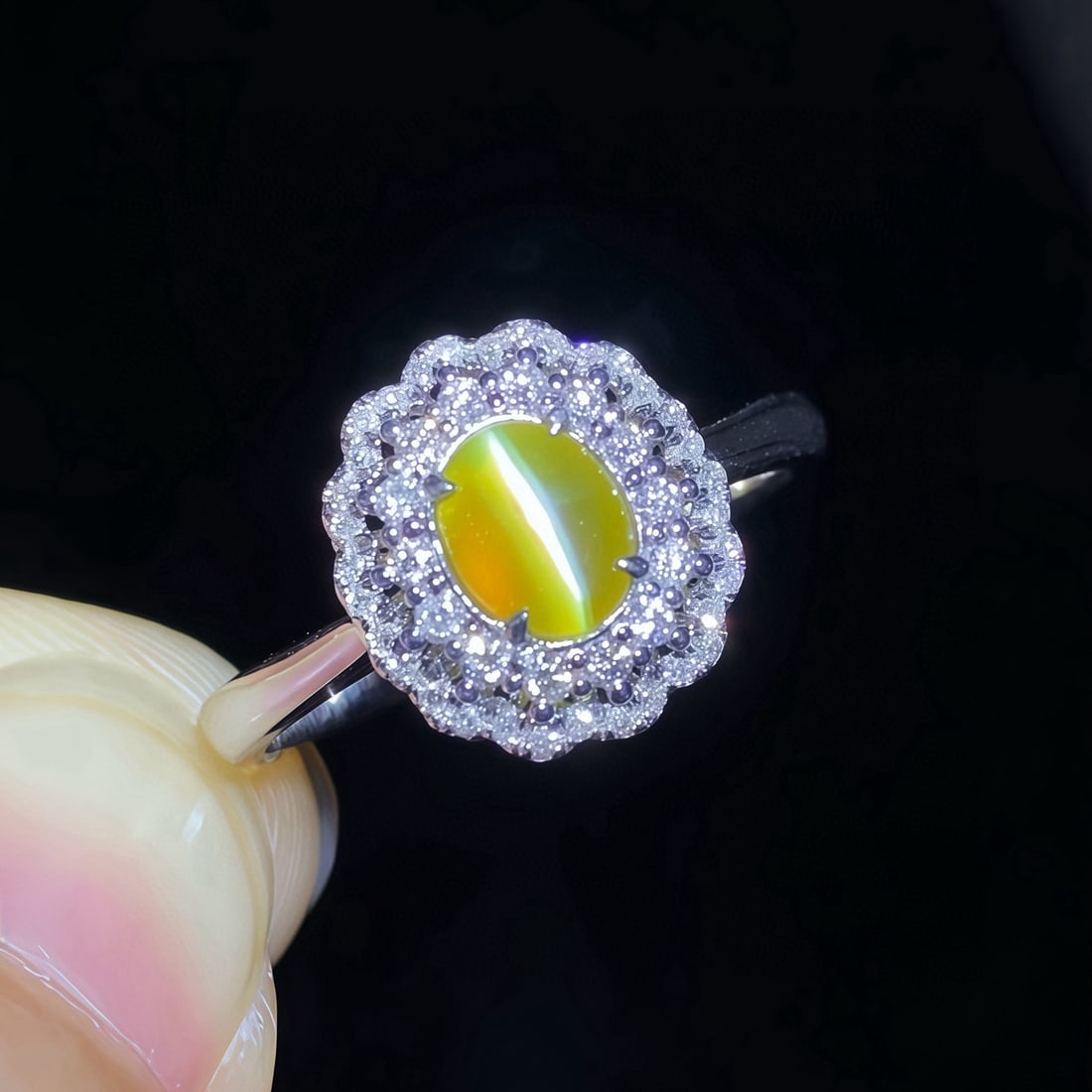 14k Gold 1.34 Ctw Natural Cat's?Eye Chrysoberyl & Diamond Ring - 2