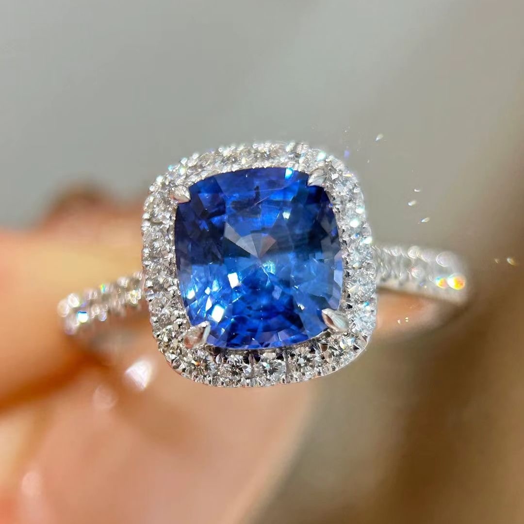 14k Gold 2.96 Ctw Natural Sapphire & Diamond Ring - 2