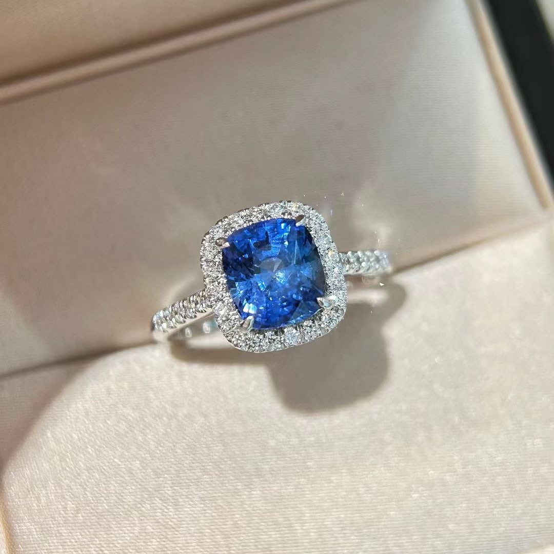 14k Gold 2.96 Ctw Natural Sapphire & Diamond Ring - 6