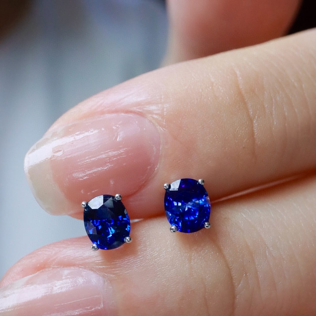 14k Gold 1.38 Ct Natural Sapphire Earrings - 3