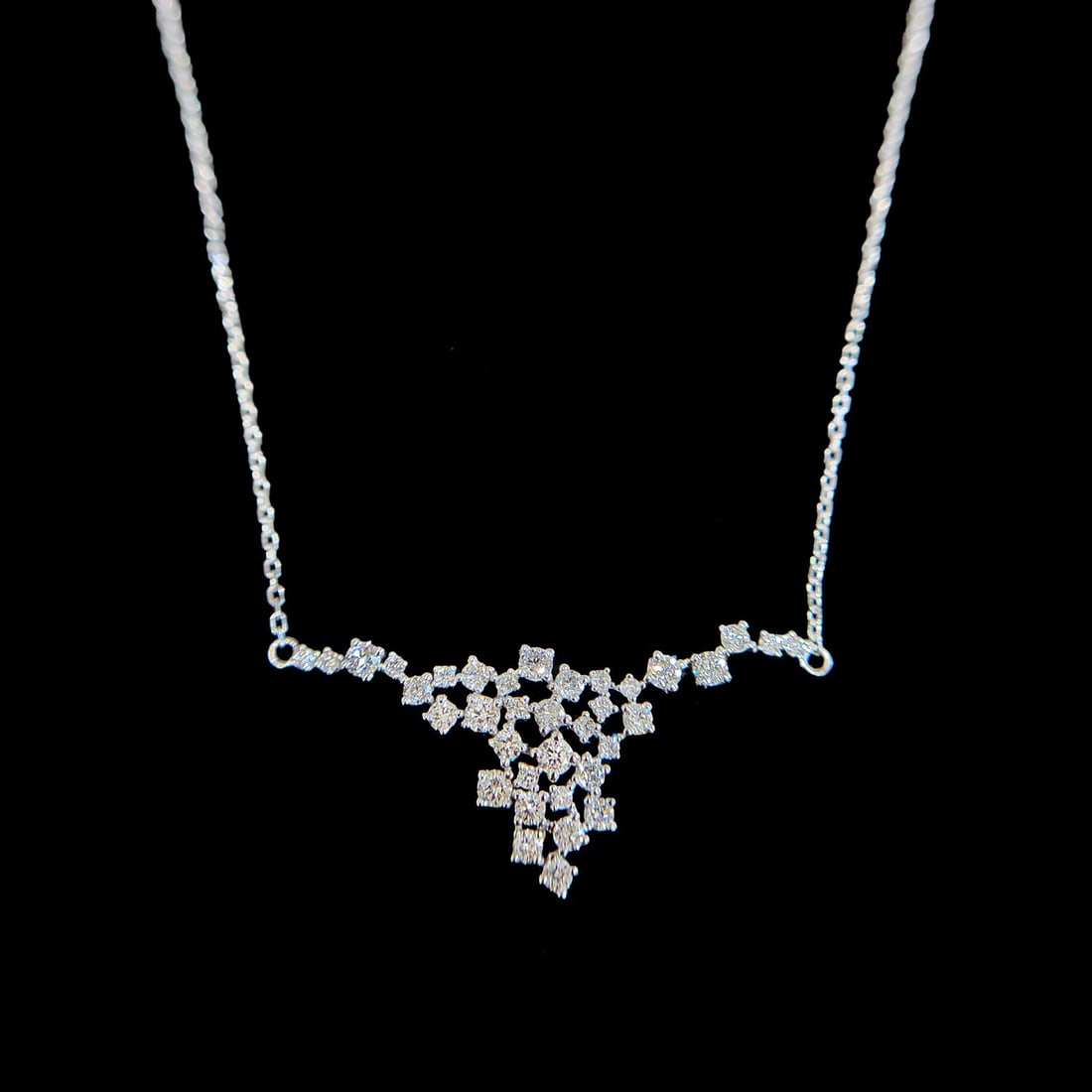 14k Gold 0.86 Ct Natural H Diamond Necklace: Ref:231103197 // gold content:14k gold // main gemstone:diamond // shape:round // carat weight:0. 86ct // clarity grade:vs-si // color:h // treatment:natural // cut grade:g // Condition: New Low