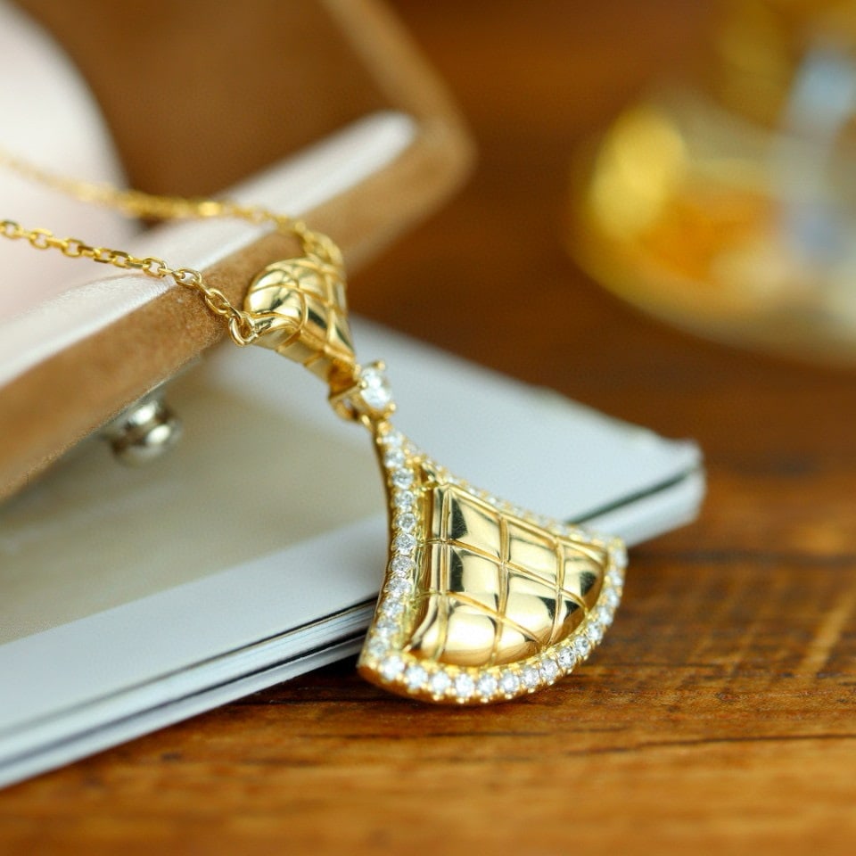 14k Gold 0.23 Ct Natural H Diamond Necklace - 3