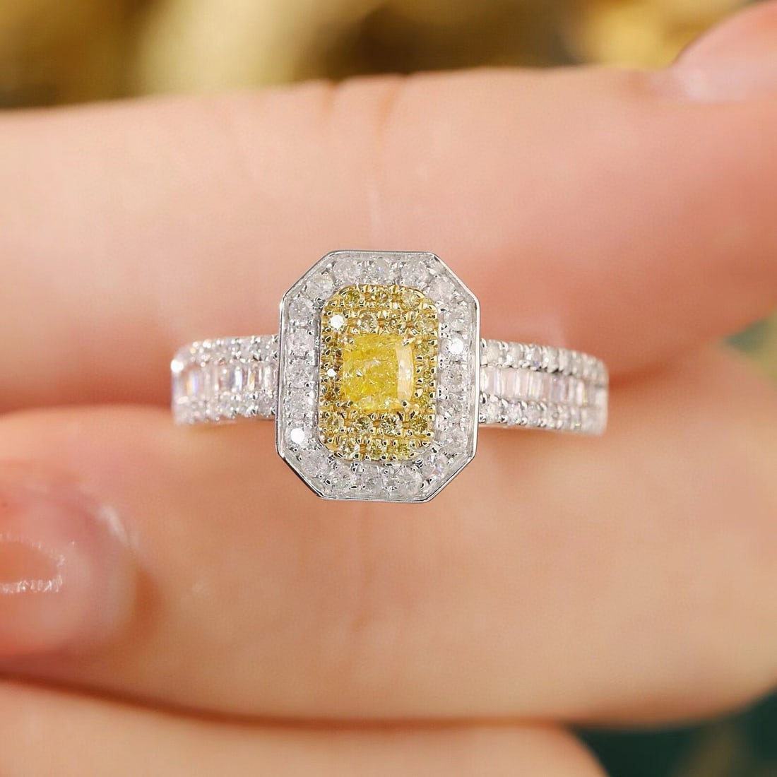 14k Gold 0.87 Ctw Natural Yellow Diamond & Diamond Ring - 6
