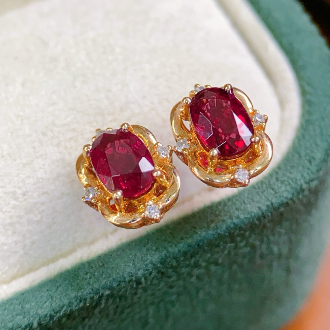 14k Gold 1.24 Ctw Natural Tourmaline & Diamond Earrings - 3