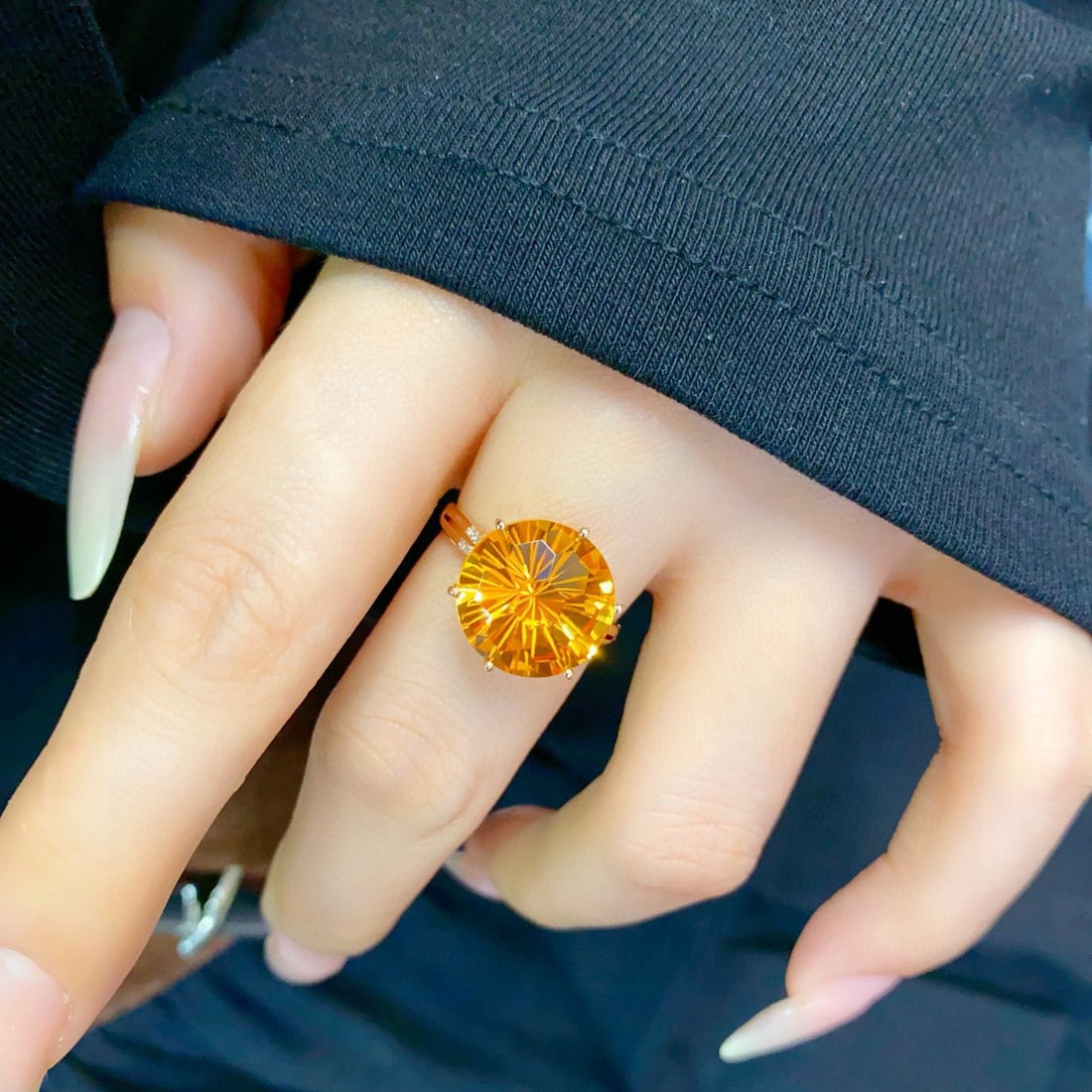 14k Gold 6.89 Ctw Natural Citrine & Diamond Ring - 4