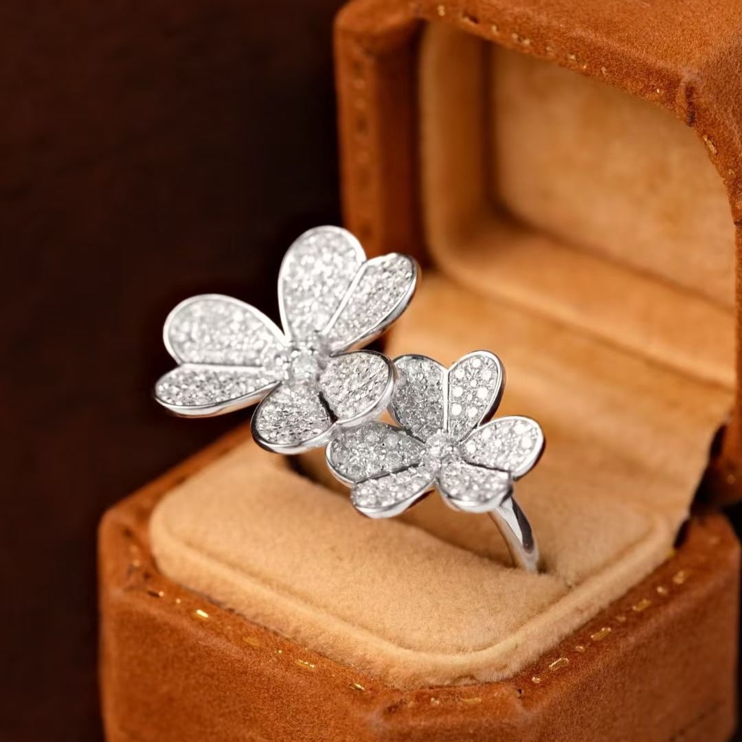 14k Gold 0.9 Ct Natural H Diamond Ring - 4