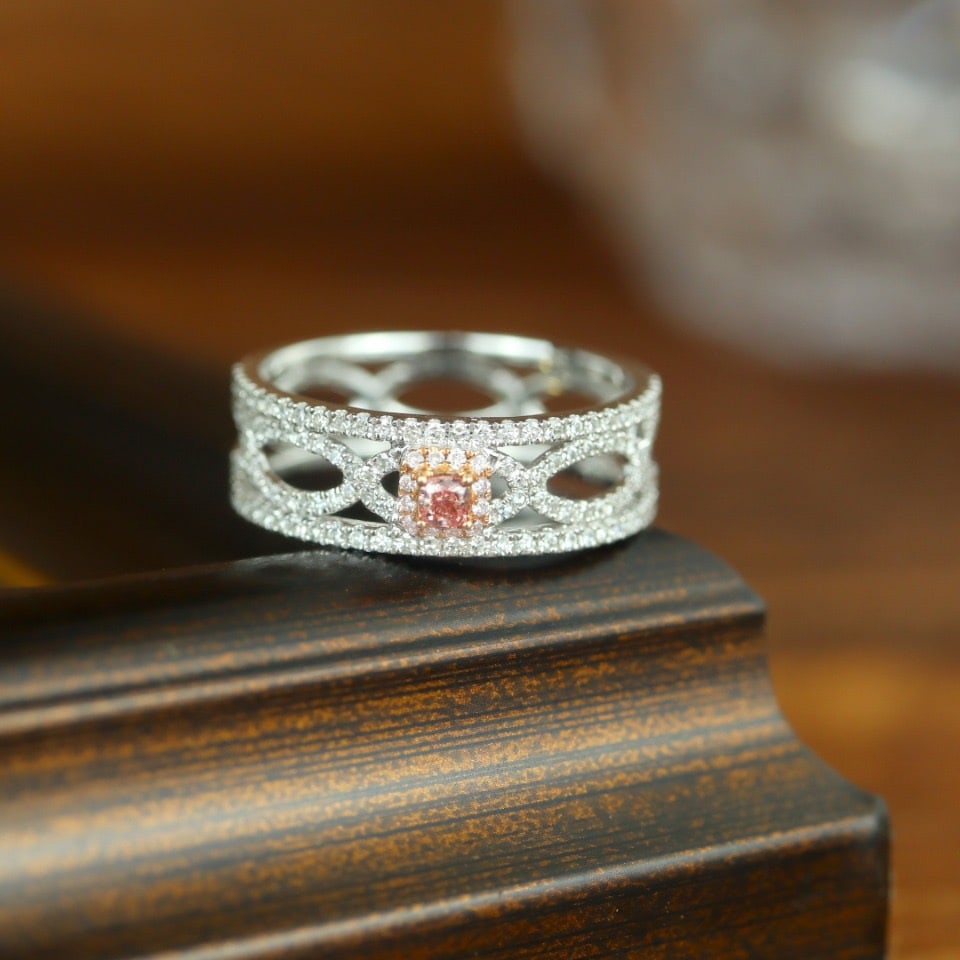 14k Gold 0.46 Ctw Natural Pink Diamond & Diamond Ring - 4