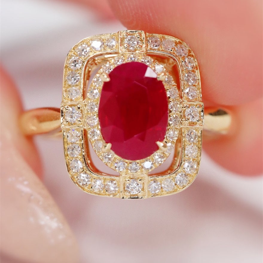 14k Gold 1.35 Ctw Natural Ruby & Diamond Ring: Ref:231104076 // gold content:14k gold // ring size:7. 25us // // main gemstone:ruby // shape:oval // carat weight:1. 13ct // color:pigeonblood red // treatment:natural // // adjacent gemstone 2 :