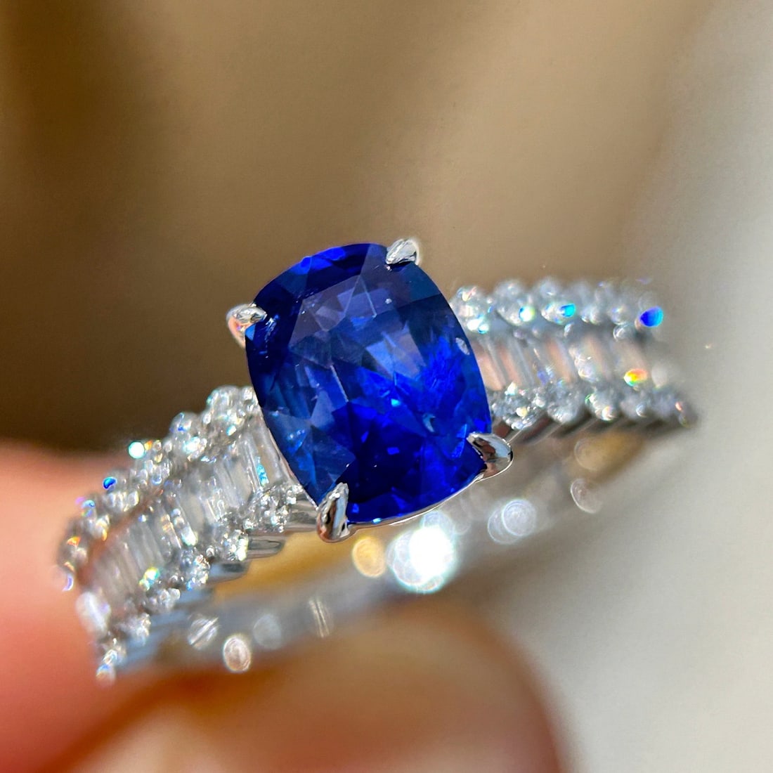 14k Gold 2.55 Ctw Natural Sapphire & Diamond Ring - 5