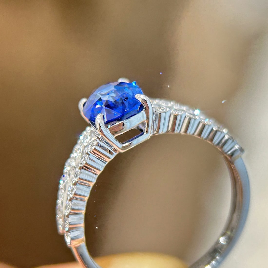 14k Gold 2.55 Ctw Natural Sapphire & Diamond Ring - 6