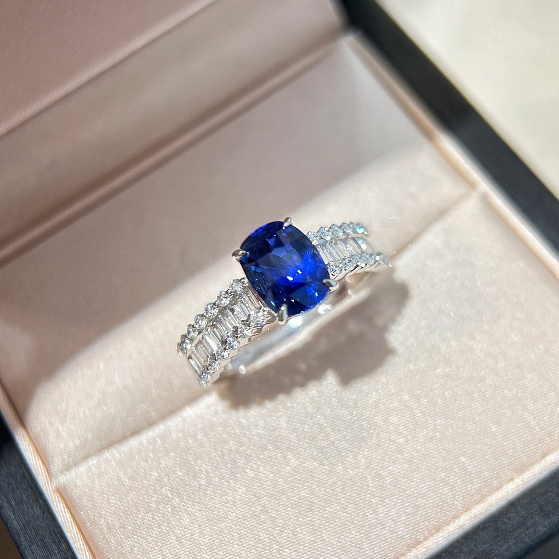 14k Gold 2.55 Ctw Natural Sapphire & Diamond Ring - 7