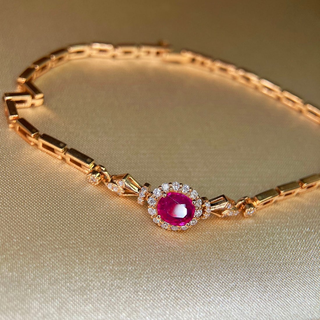 14k Gold 0.72 Ctw Natural Ruby & Diamond Bracelet - 5