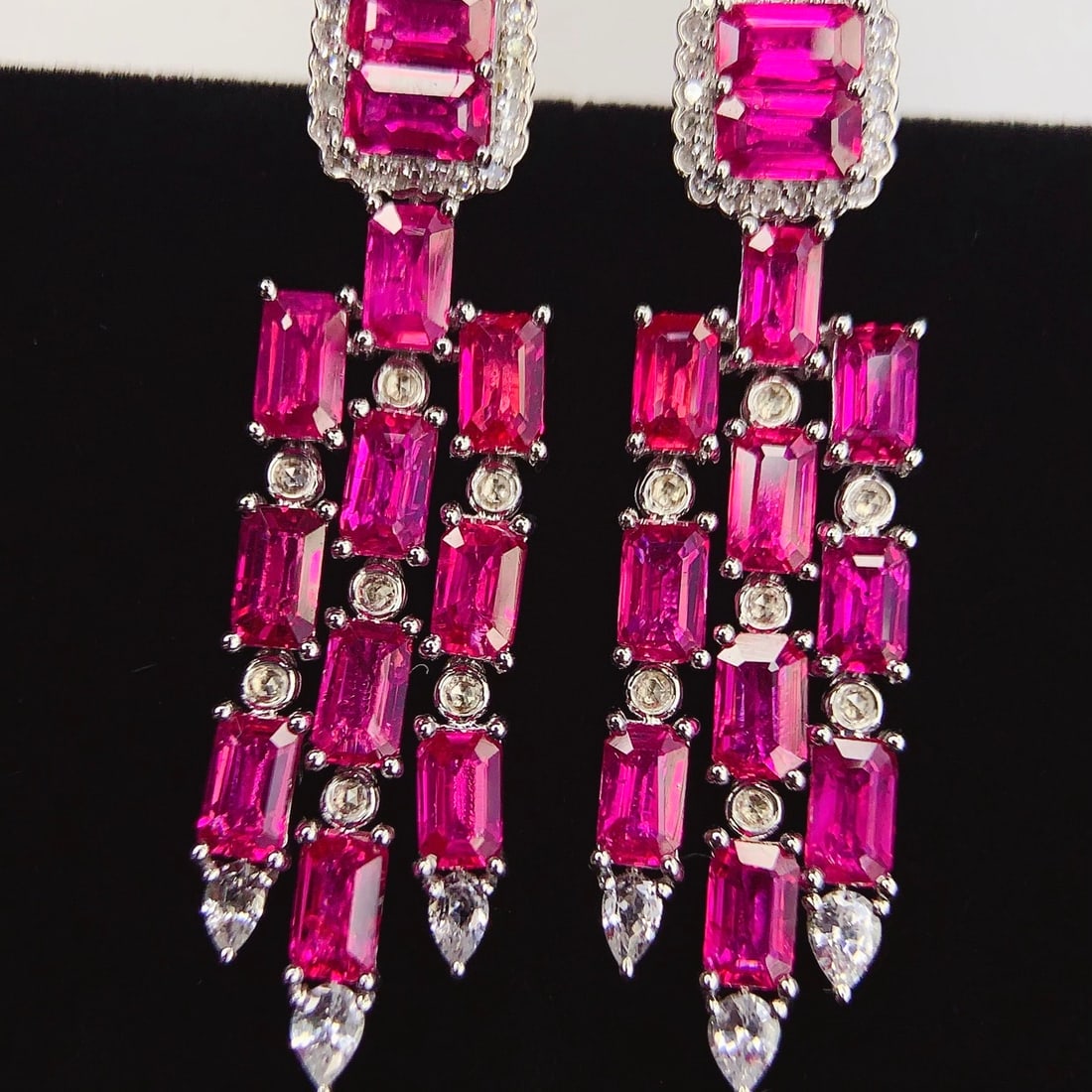 14k Gold 8.29 Ct Natural Ruby & Diamond Earrings - 4