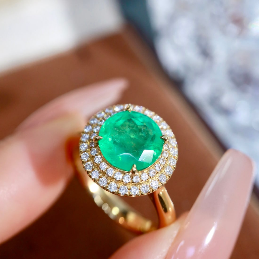 14k Gold 2.58 Ctw Natural Emerald & Diamond Ring - 6
