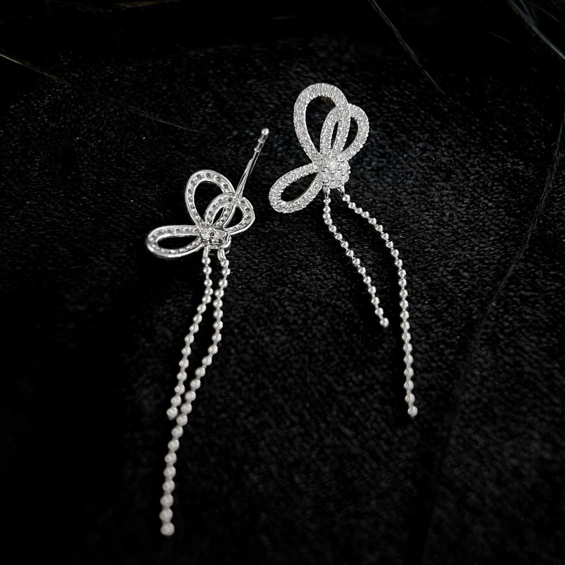 14k Gold 0.56 Ct Natural H Diamond Earrings - 2