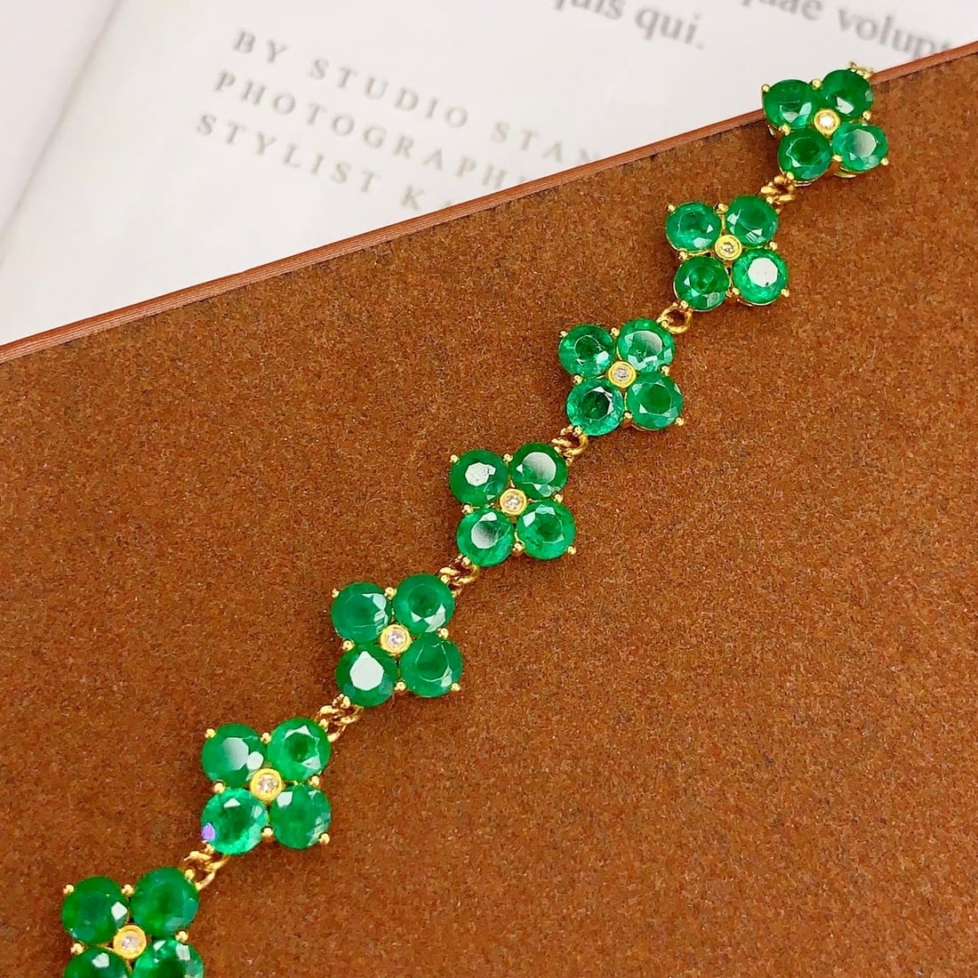 14k Gold 8.8 Ct Natural Emerald & Diamond Bracelet - 6