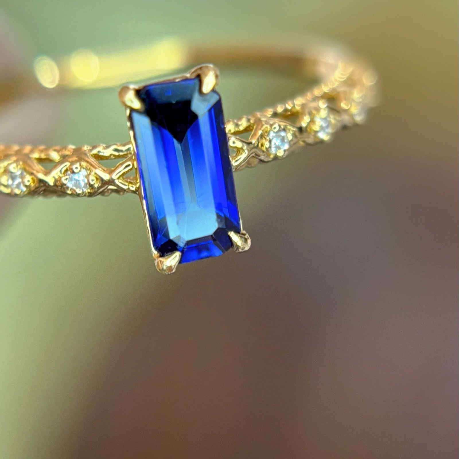 14k Gold 0.53 Ct Natural Sapphire & Diamond Ring - 2