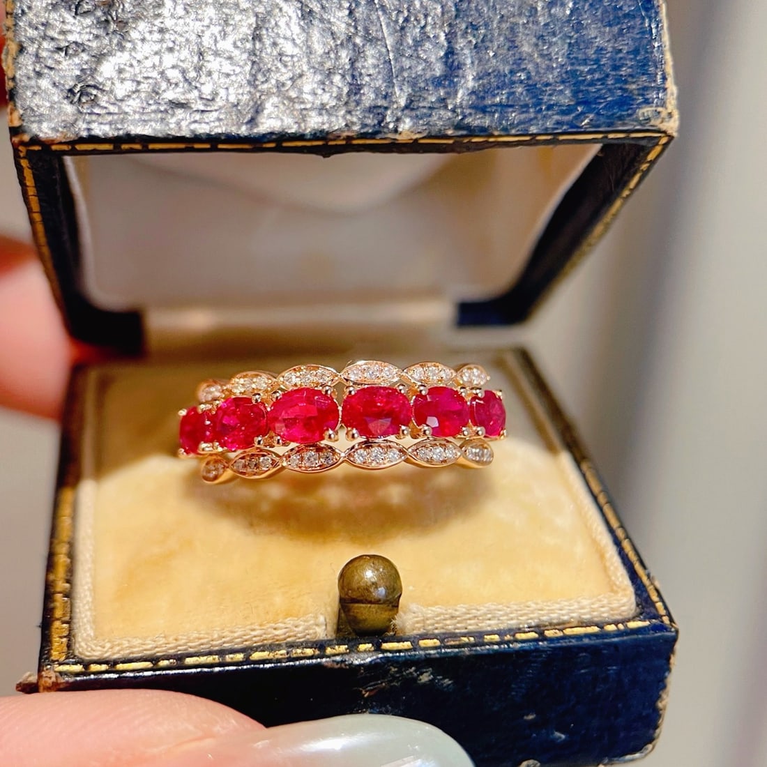 14k Gold 1.29 Ct Natural Ruby & Diamond Ring: Ref:231104193 // gold content:14k gold // ring size:7. 25us // // main gemstone:ruby // shape:oval // carat weight:1. 29ct // color:red // treatment:natural // // adjacent gemstone 2 : diamond //