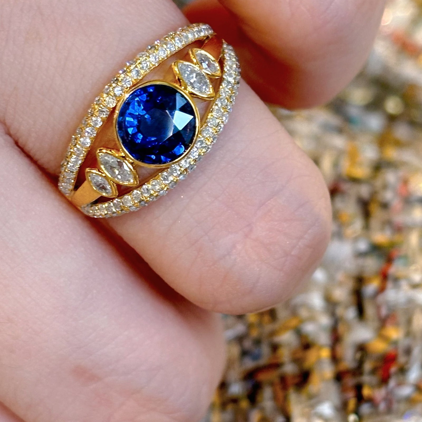 14k Gold 1 Ct Natural Sapphire & Diamond Ring: Ref:231104207 // gold content:14k gold // ring size:7. 25us // // main gemstone:sapphire // shape:round // carat weight:1ct // color:blue // treatment:natural // cut grade:g // // adjacent gemstone 2