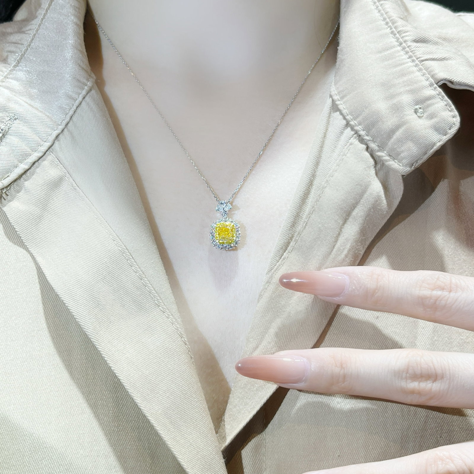 14k Gold 1.56 Ctw Natural Yellow Diamond & Diamond Necklace - 4