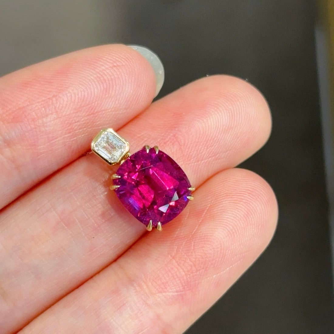 14k Gold 4.82 Ctw Natural Tourmaline & Diamond Pendant( Without Chain ) - 5