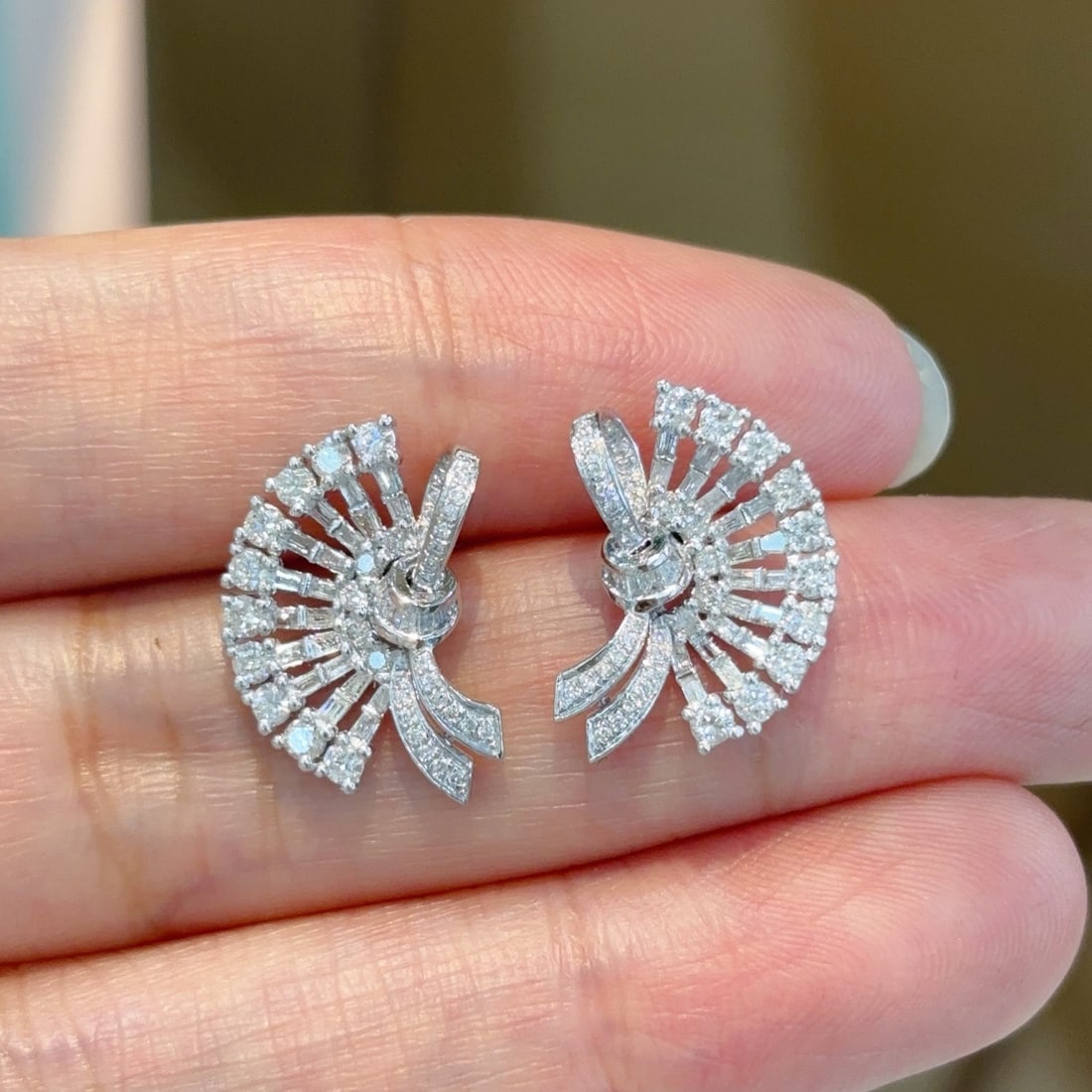 14k Gold 1.3 Ct Natural H Diamond Earrings - 2