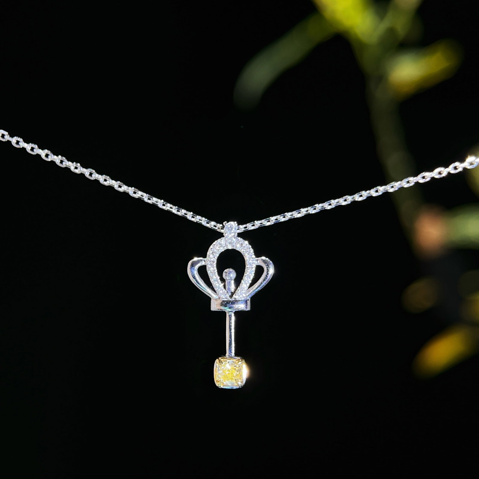 14k Gold 0.17 Ctw Natural Yellow Diamond & Diamond Necklace: Ref:231104226 // gold content:14k gold // main gemstone:yellow diamond // shape:cushion // carat weight:0. 11ct // color:yellow // treatment:natural // // adjacent gemstone 2 : diamond // shape:round